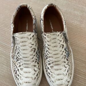 Report Cream Snakeskin Slip-On Shoes